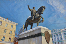 Памятники — Памятник Князю Михаилу Ярославичу Тверскому — фото