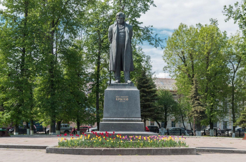 Памятник И. А. Крылову — фото-623_1