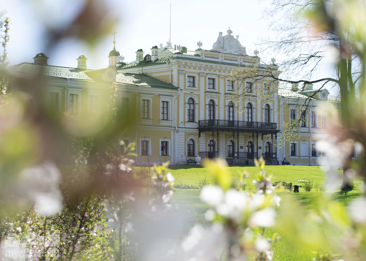 С 8 апреля сад Тверского императорского дворца вновь открывается для посетителей
