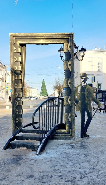 На Трехсвятской устанавили бронзовый памятник тверскому фотографу Ивану Тачалову
